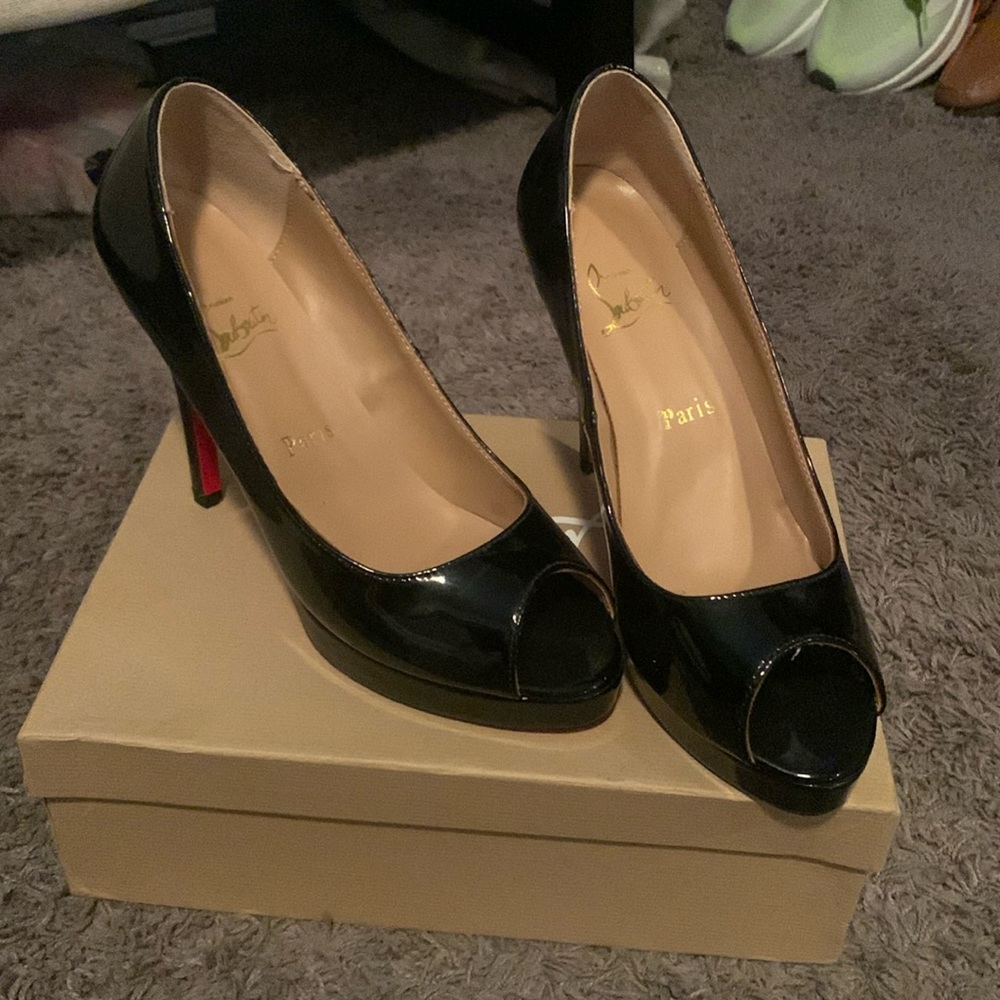 Red bottoms